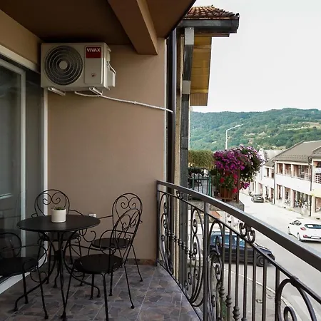 Apartament Royal Bajina Basta
