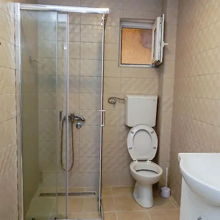 Royal * Bajina Basta