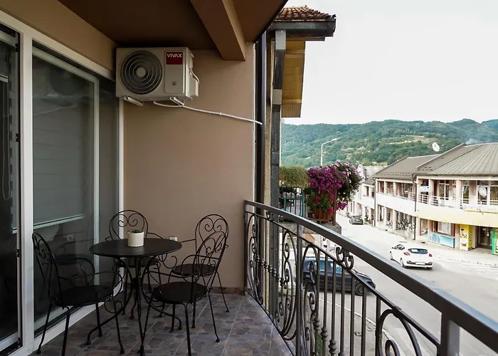 Apartamento Royal Bajina Basta